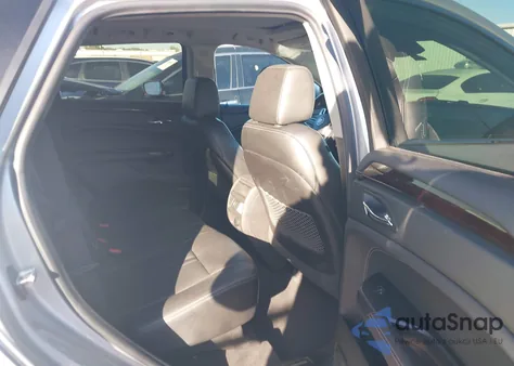 2013 Cadillac Srx Performance Collection from USA, damaged, VIN 3GYFNDE33DS556494